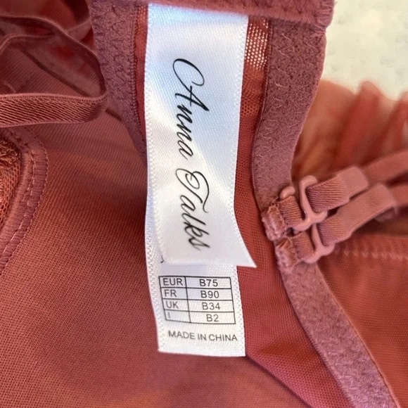 NEW ROMANTIC LACE PUSH UP BRA - Picture 4 of 4